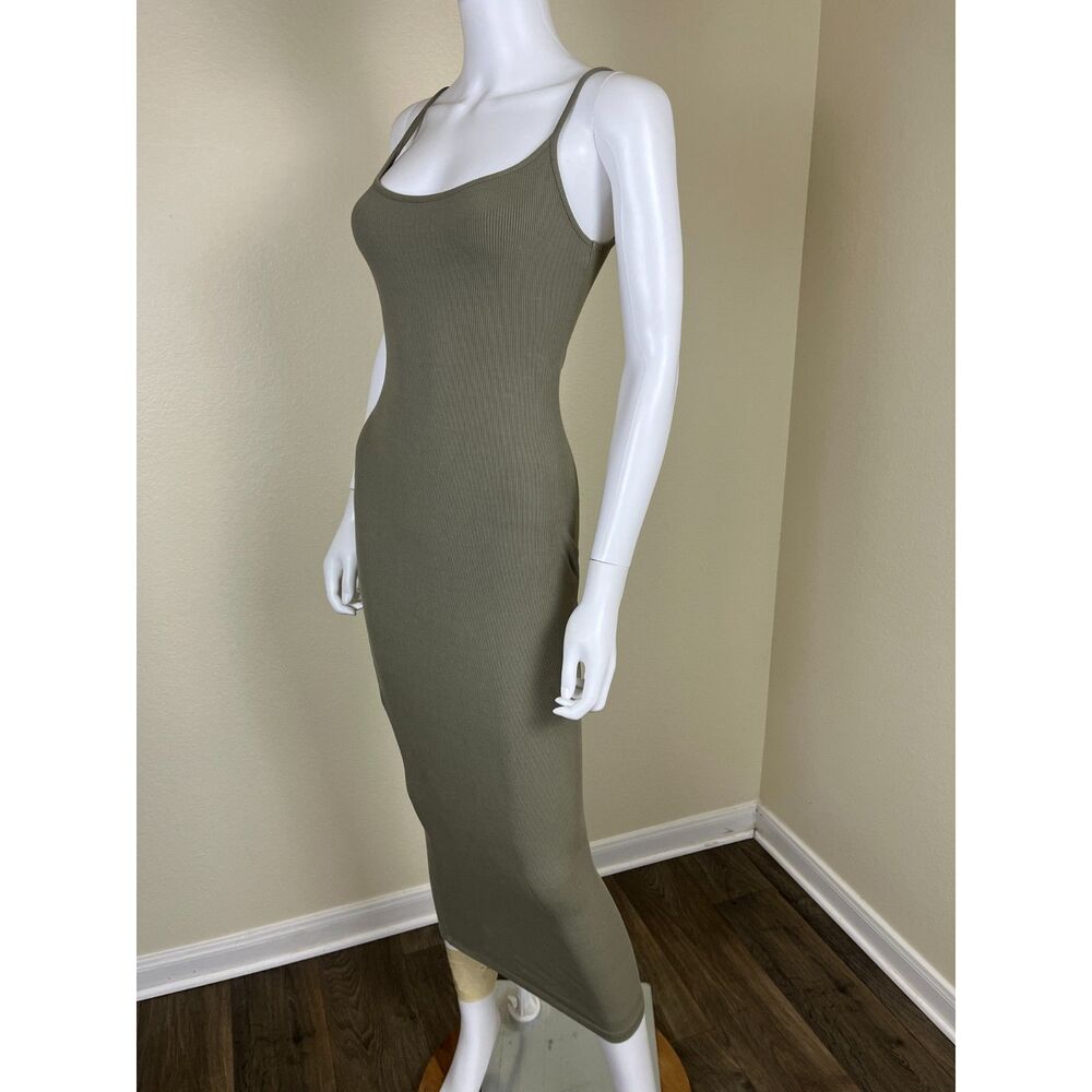 MESHKI Women Size XS Green Ribbed Cami Maxi Bodycon Dress Casual Minimal Travel - Picture 9 of 15